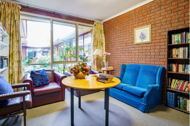 Quiet areas to enjoy your visitors at Finchley Court